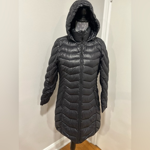 Saks Fifth Avenue Jackets & Blazers - Saks Fifth Avenue SzL Down Packable Long Parka Puffer Jacket Hooded Winter Coat